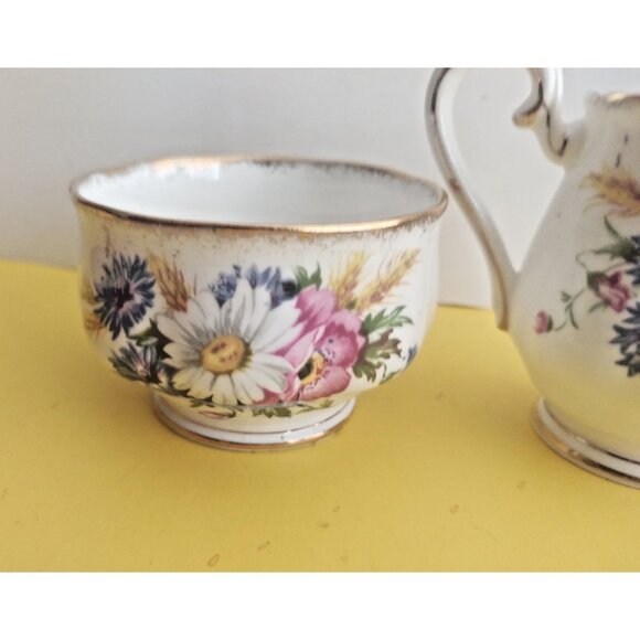Vintage Royal Albert Creamer & Sugar Bowl Set Harvest Bouquet 1945 - Picture 2 of 16